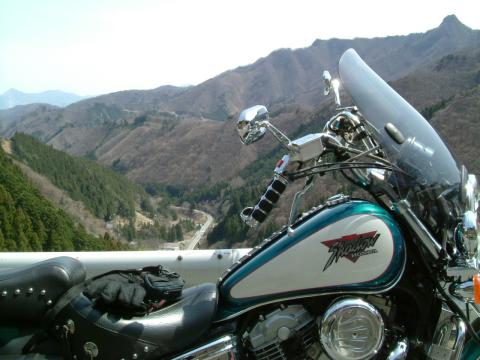 Paul's Honda Shadow & mountains in Japan