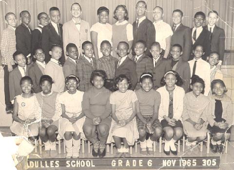 CLASS PHOTO NOV 1965