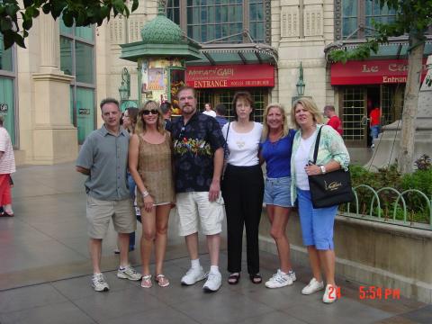 Joe,Diane,Craig,Holly,Lauren,Sue