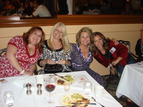 Lori, Kelly, Cindy & Jorie Bobrow