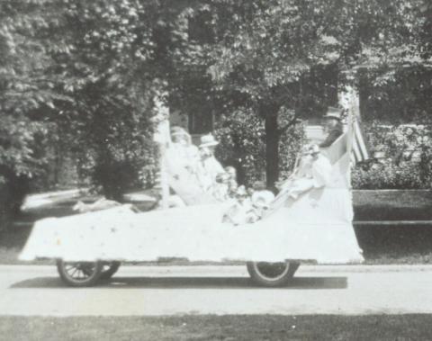 1926 HC Parade Float detail