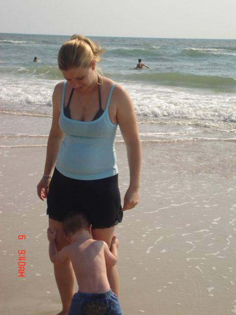 Daytona 06/06 Jenn pregnant & Dylan 15mo