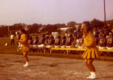 Riders Cheerleader Nancy and Mindy1971