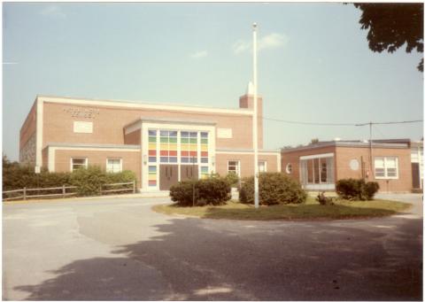 Peter Noyes School 1971