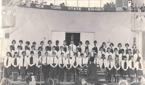 OLL Choir at The Worlds Fair