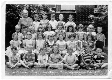 Mrs.Berry's p.m.Kindergarden 1953