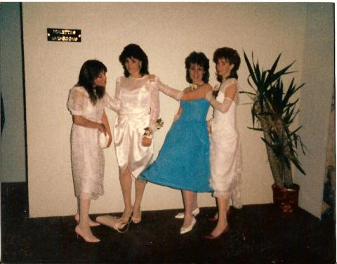 Les 4 filles au bal