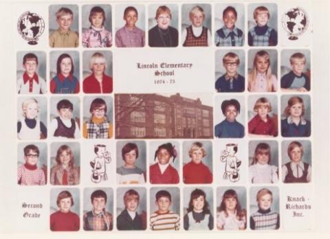 Miss Carlo's third grade class 1974-75