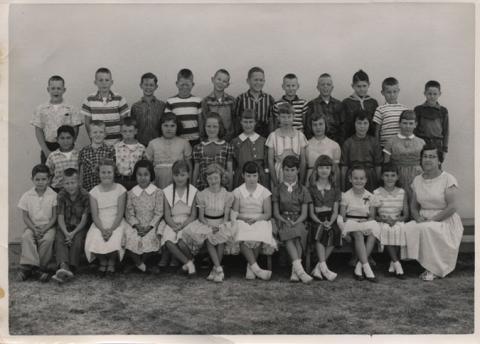Ivanhoe Elementary School Class of 1957 Reunion - MRS. HOOVER'S CLASS