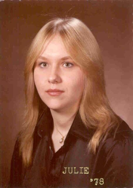 Julie Lowry'78