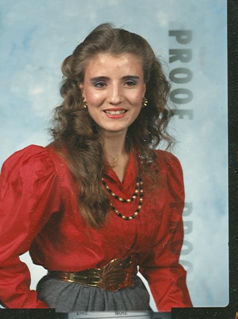  Angela senior pic 88