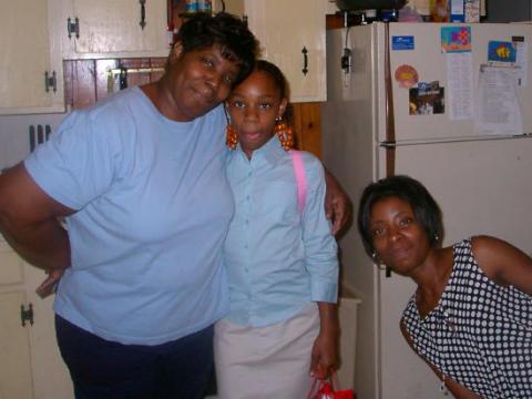 MOM & QUISHA & TARA