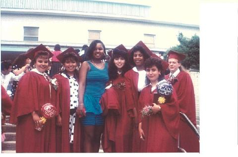 1989 Gradutes