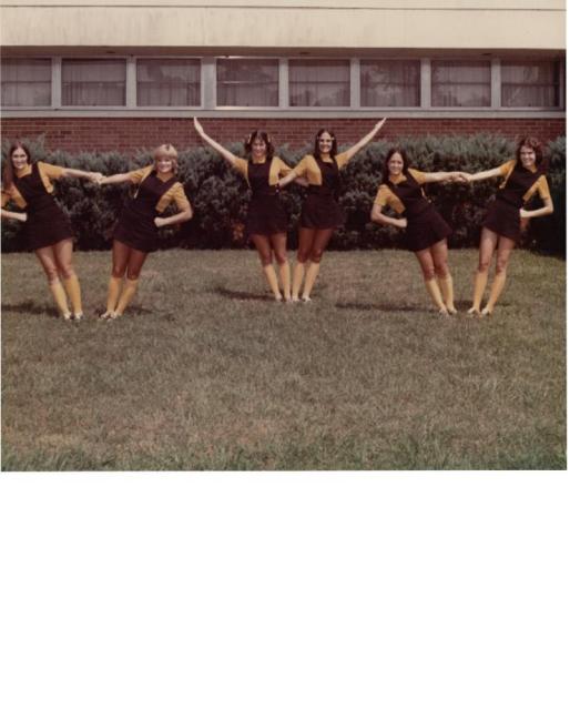 1973 Cheerleaders