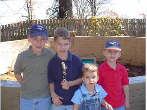 Boys at Zoo_500