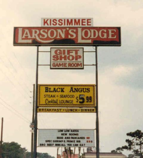 Larson's Lodge