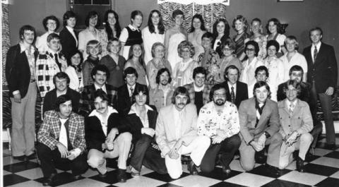 (1975)    5 year reunion