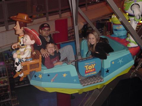 Ferris Wheel at Toys R Us in NY