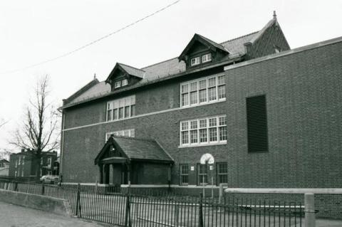 Buder Elementary 2002
