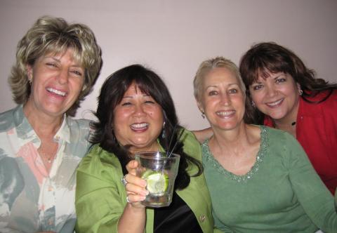 June Dinner- Leah Guthrie, Robin Sekiguchi, Sandy Sauers, Debi DeFrank