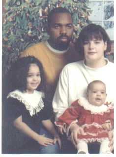 AMY AND FAM 12/1998