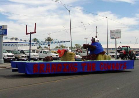 2002 Home Coming Parade