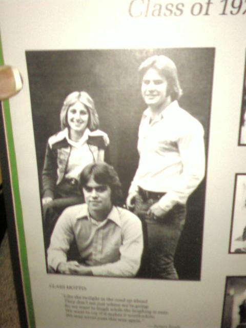 Dyersburg High School Class of 1977 Reunion - Class Officers of 1977