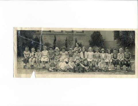 GARDFIELD SCHOOL GRADE 1- -1951