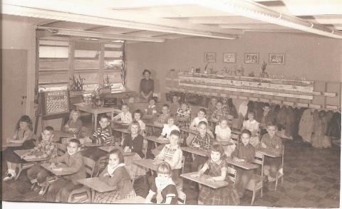 02-1958 Miss Jenny Hebert's 2nd Grade class, Breaux Bridge Elem, Breaux Bridge, La