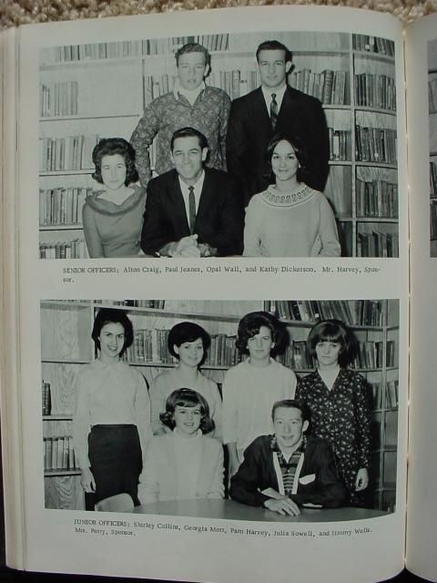 1966-67 Broaddus Annual 075