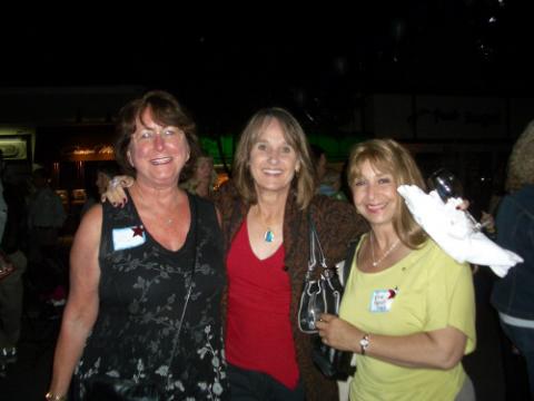 Judy Pfleger, Diane Perry, Rita Piazza