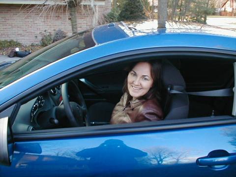 Suzann in car