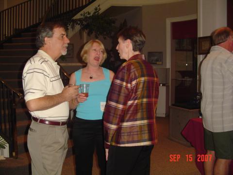 Mike,Wife,Linda