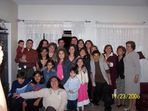 FAMILIA  225