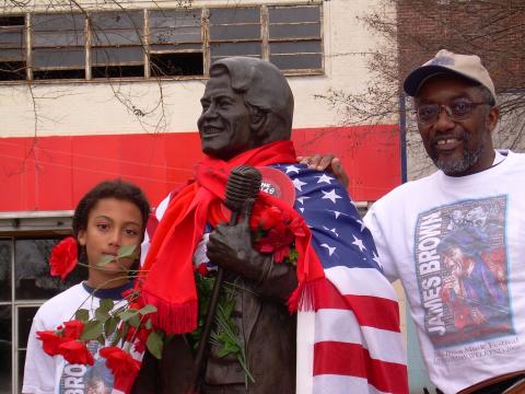 Frank & Morgan at James Brown Statue-212