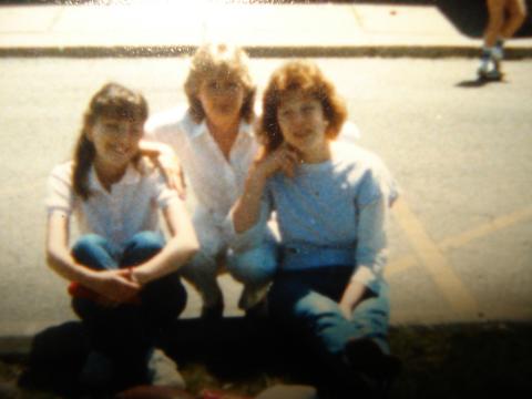 Laura shelly Jill Burgess Amy Chism 82