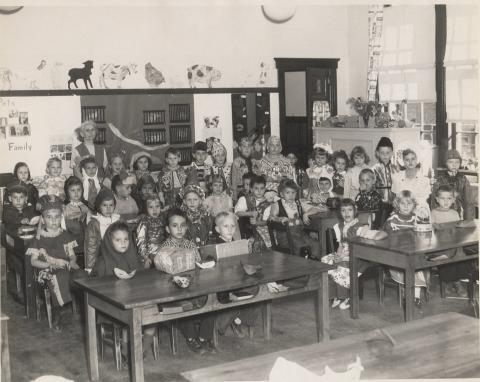 Main St School 1st Grade 1953 Miss Thomson