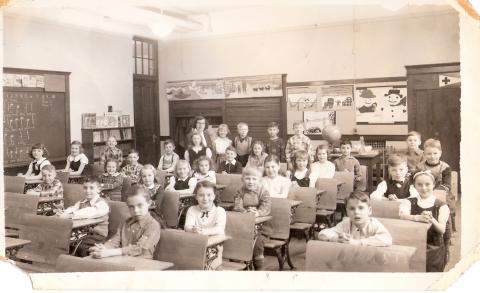 Grade 2....'52-'53--I'm 3rd row, 4 back