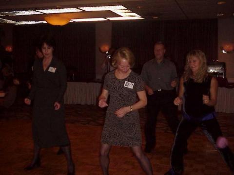 Joyce__Diane__Gary_and_Gail_dance