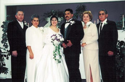 bride/groom w/parent