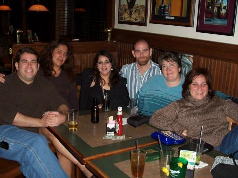 11-25-04 Thomas,Ursula,Maira, Roy, Brenda,Sonia at Bennigan's