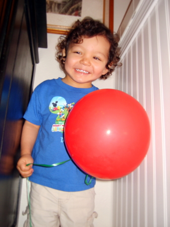 William trapped with a balloon!