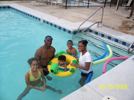 Kyl with Mommy, Daddy and his cousins