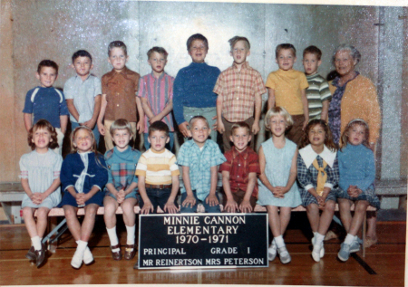 1970-71 1st Grade Class