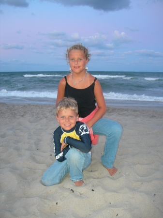 Deanna 10 and Ryan 6 Cape Hatteras NC