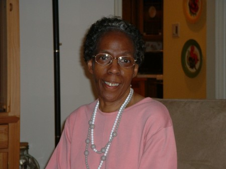 delores_w._deshields_scholarship_picture