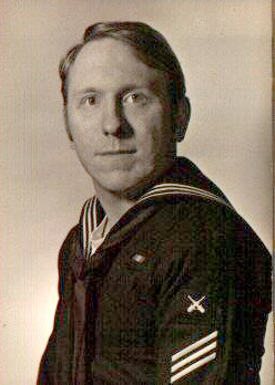 Rich's official Navy portrait
