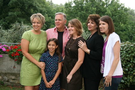 Tom, Karen and the girls