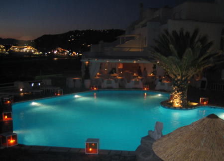 Cavo Tagoo pool in Mykonos