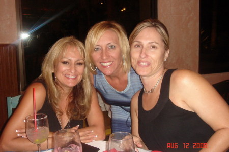 Me, Melissa & Kirsten